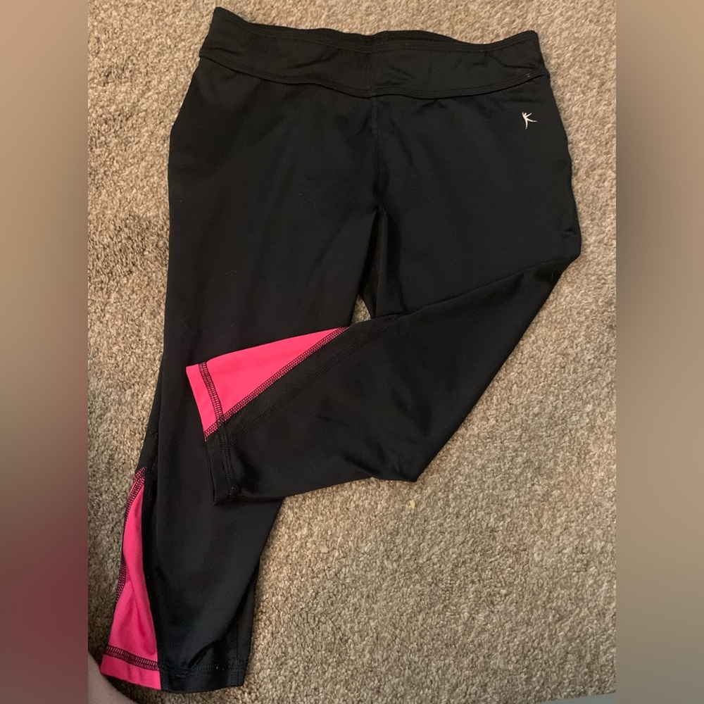 Danskin Crop Leggings